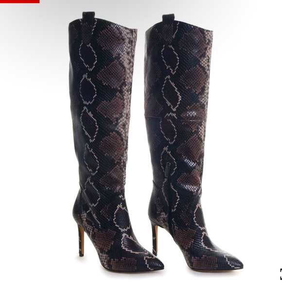 🐍 Vince Camuto Kervana Snake Embossed Knee High Boots - Picture 1 of 5